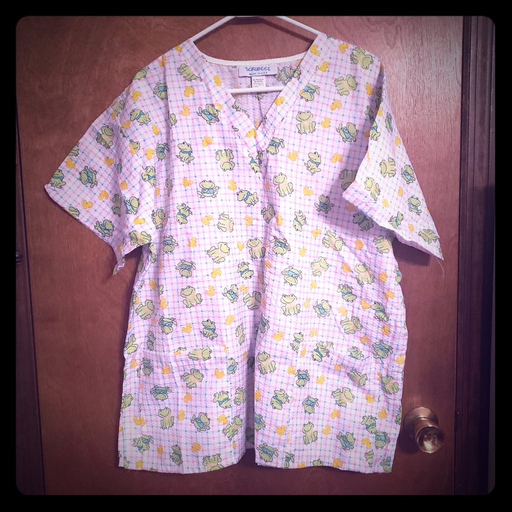 NWOT Scrub Top